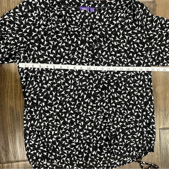 Mexx Sheer Short Sleeve Top with Bottom Tie Up - Picture 11 of 13